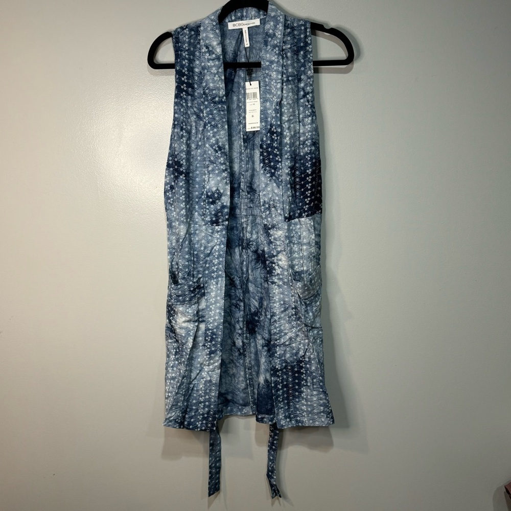 NWT BCBGeneration Navy Combo Tie Dye Utility Vest Wrap with Tie and Pockets